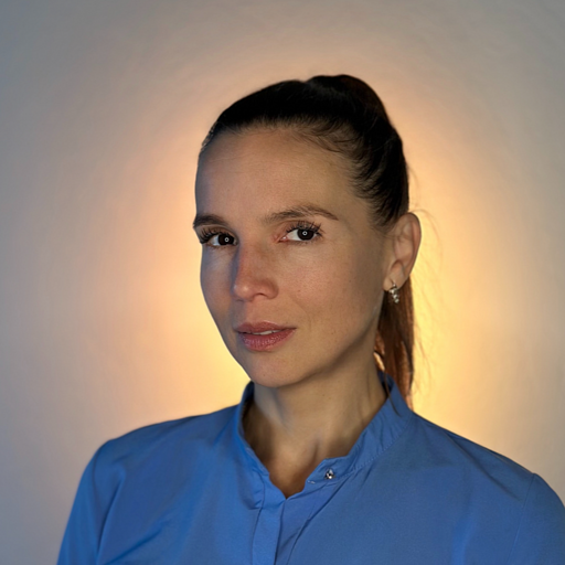 Любовь Полутова